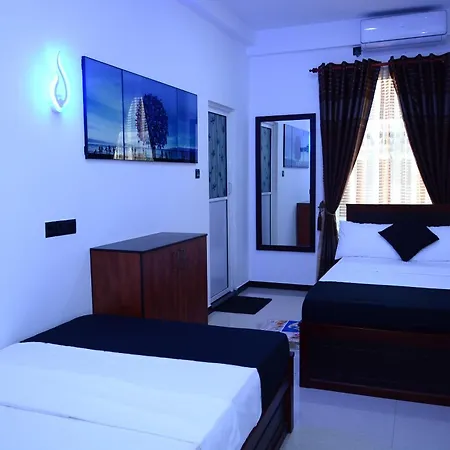 Liyonaa Beach Hotel-3