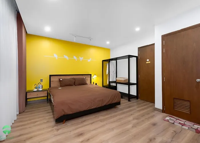 Green Pearl Villa Ha Long
