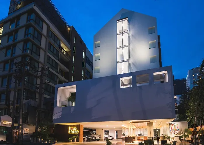 Twothree A Homely Hotel - Sha Extra Plus