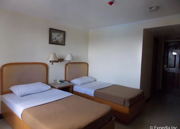 Diplomat Hotel