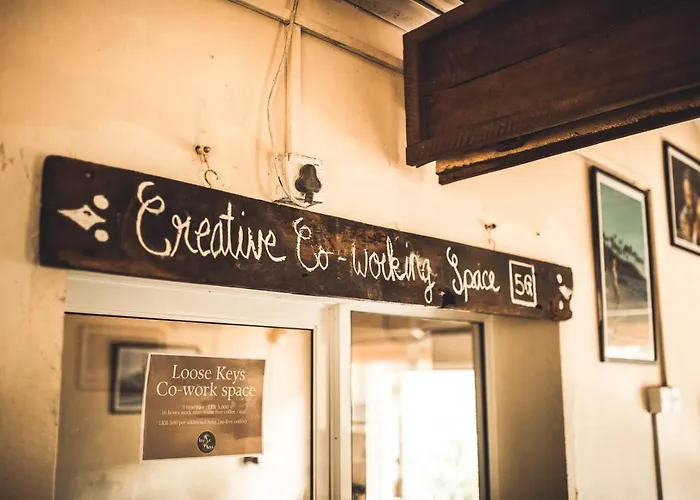 Surf & Yoga Sri Lanka - Surf Camp And Yoga Retreat With Coworking Space Mirissa