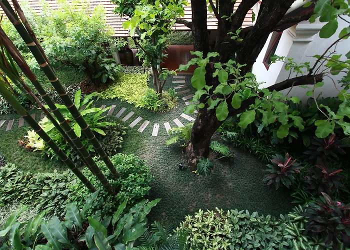 Hotel The Rim Chiang Mai