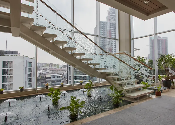 Jasmine Resort Hotel Bangkok Bts Phrakhanong