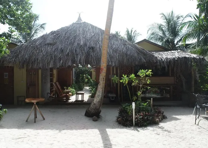 Rising Sun Beach View Thinadhoo 