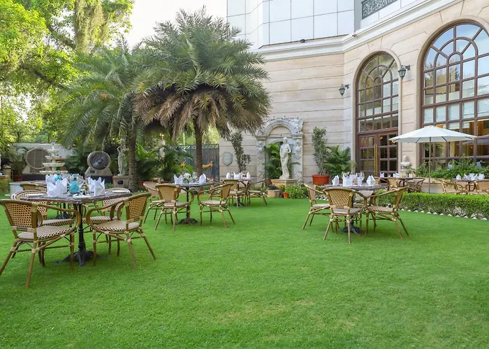 Hotel The Royal Plaza Nuova Delhi