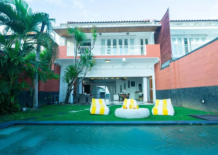 Sunrise Beach Villa Sanur 