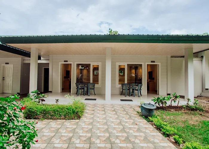 Sylvia Hotel & Resort Komodo