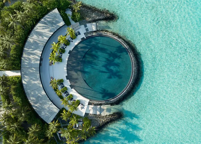 The Ritz-Carlton Maldives, Fari Islands