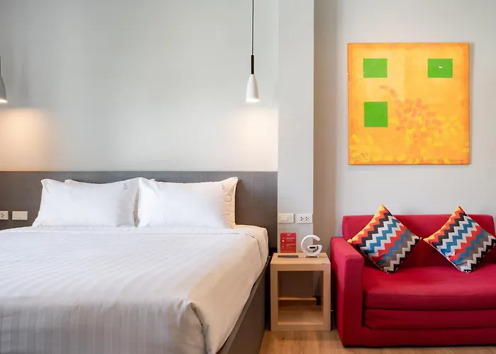 iCheck Inn Silom