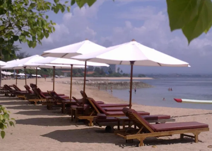 Gazebo Beach Hotel Sanur