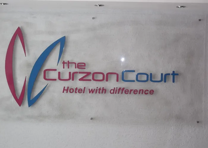 The Curzon Court