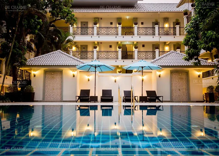 Decharme Hotel-SHA PLUS Certified