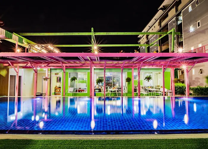 Gold Airport Suites