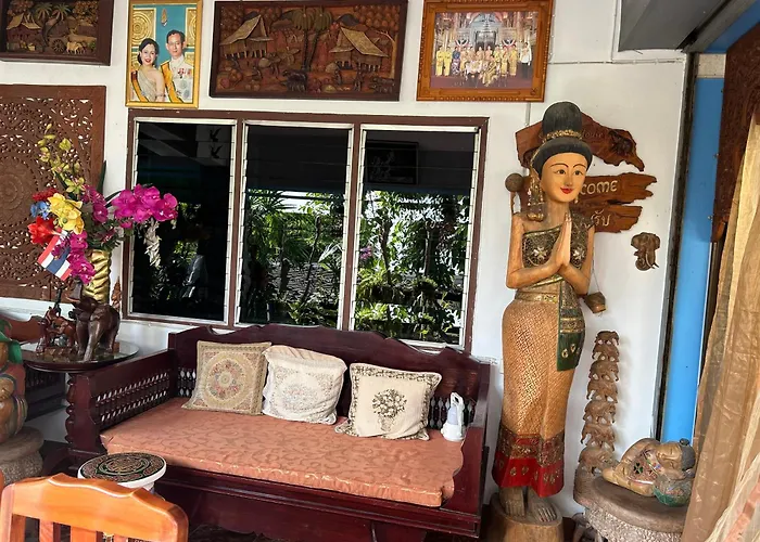 Saithong House