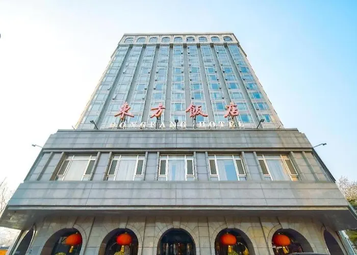Dong Fang Hotel Peking 