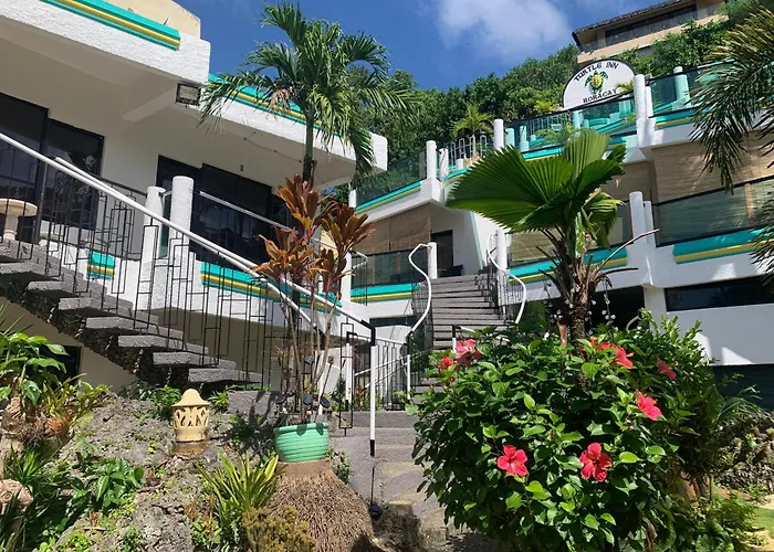 Turtle Inn Resort Manoc-Manoc
