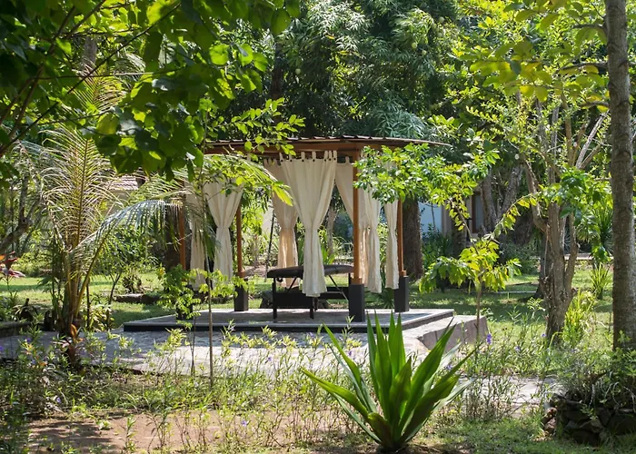 Puri Sari Beach Hotel