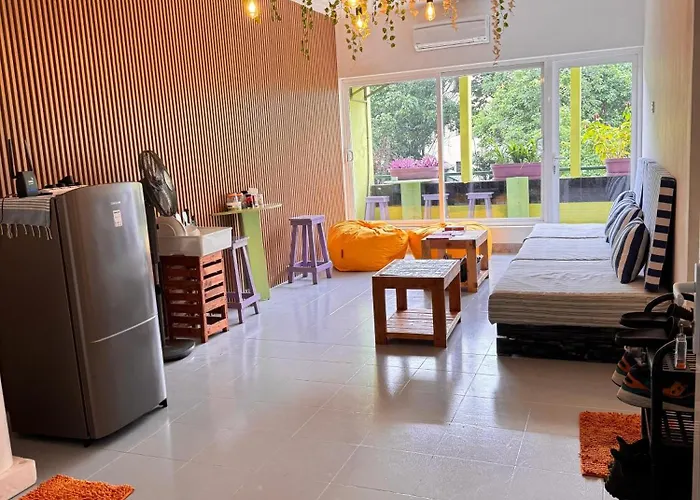 Hostel Republic At Galle Face Colombo