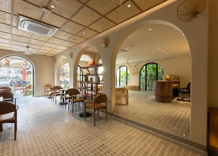 Vaia Hoi An Boutique Hotel
