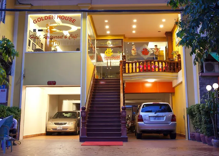 Golden House International Hotel