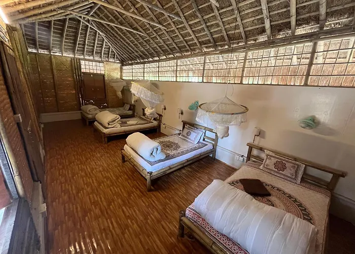 Happy Lemon Tree Lodge Sauraha