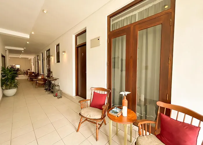 Hotel Coral Nest Negombo