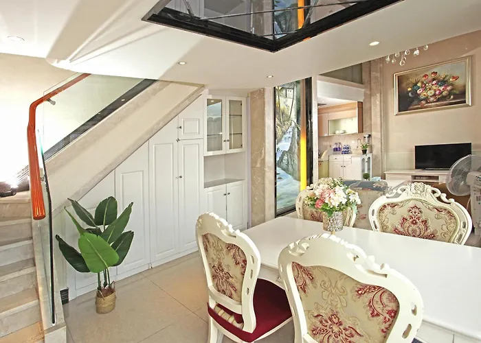 Barton International Residence Guangzhou - Located In The City Center Adjacent To Beijing Road Pedestrian Street And Dafo Temple And Close To The Subway
