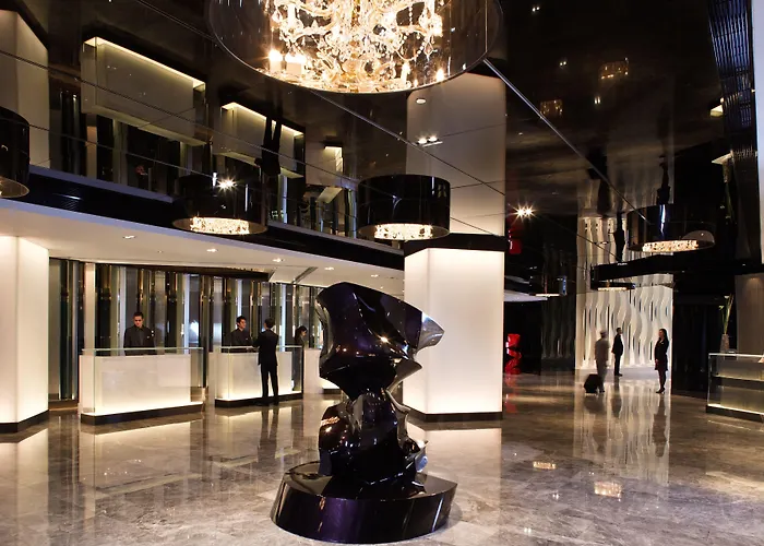 The Mira Hong Kong Hotel