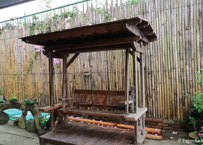 Joaquin'S Bed And Breakfast