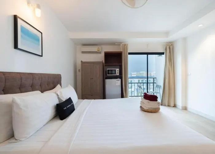 The Corner Lodge Pattaya