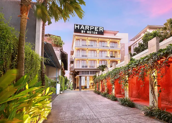 Harper Kuta Hotel By Aston