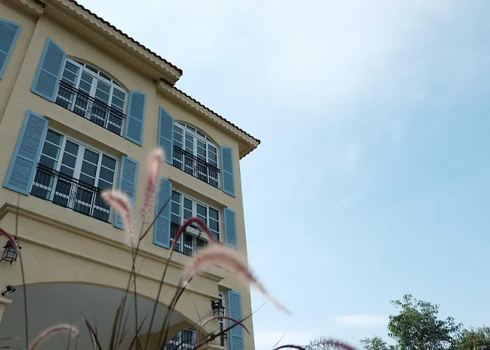 De Pastel Hua Hin Hotel
