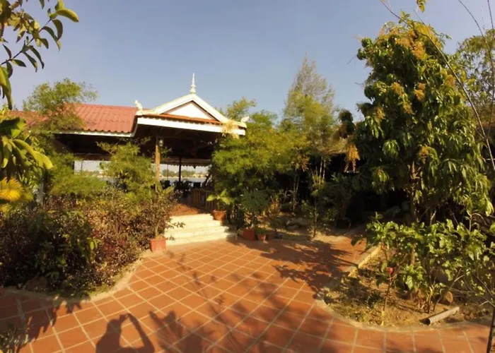The River Lodge
