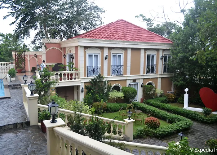 Viewpark Hotel Tagaytay