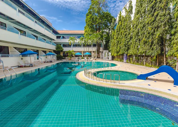 Karon Whale Resort Phuket