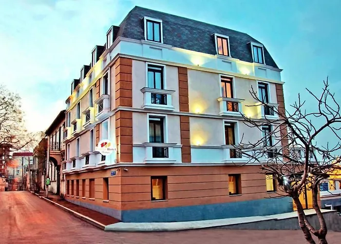 Urban Boutique Hotel