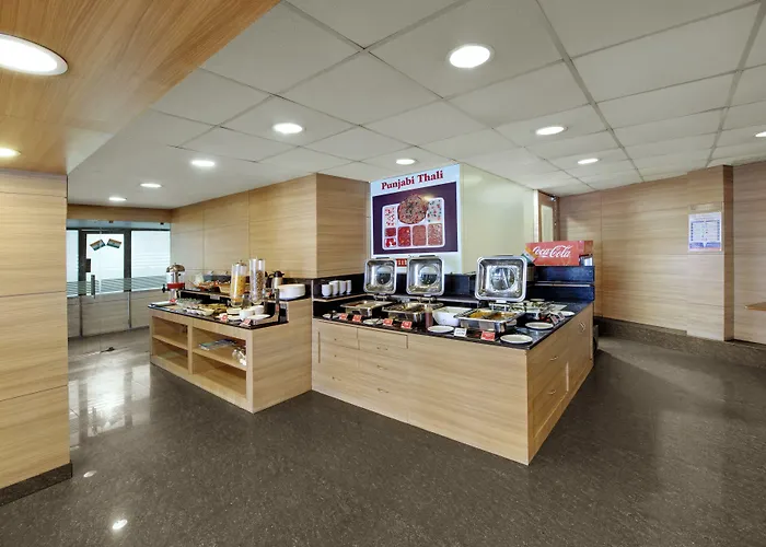 Central Beacon Hotel Surat