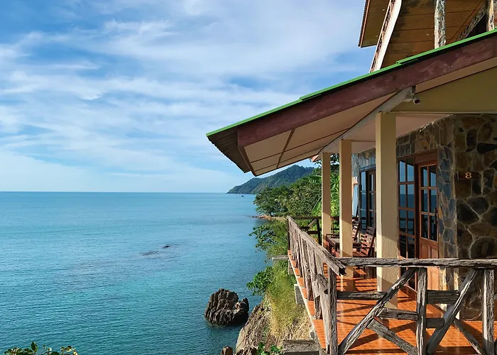 Koh Chang Hut Hotel