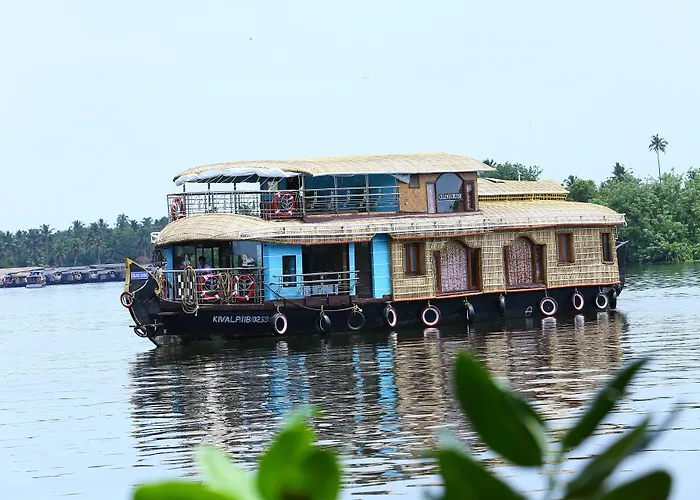 Beach Paradise Day Cruise Houseboat Alappuzha