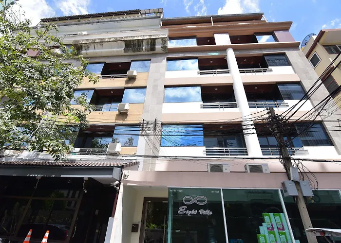 Eight Ville Bangkok