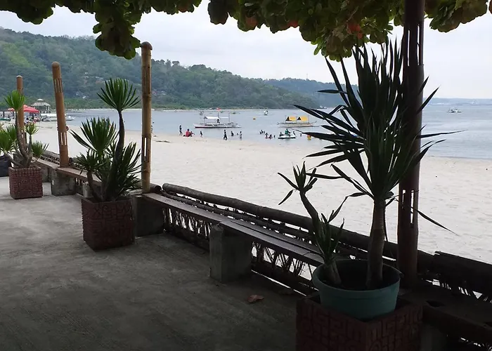 Playa Papagayo Beach Inn