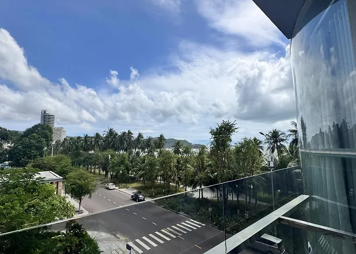 Y Linh Hotel