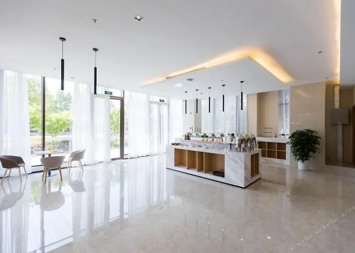Berkesy Residence Pujiang Shanghai Yujiaqiao