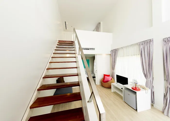Kochira Hotel Hua Hin