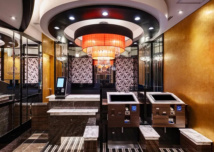 Apa Hotel Shinjuku Kabukicho Chuo