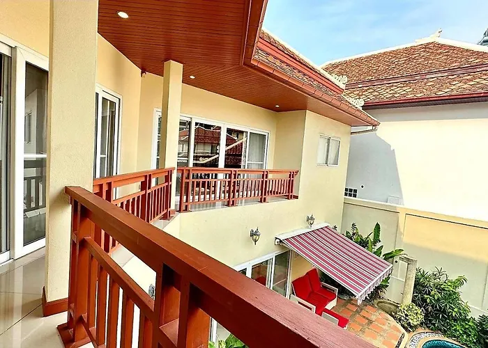 "Garden Palace" Huge Semi-4Bed Lux Pool Villa Near Beach Pattaya