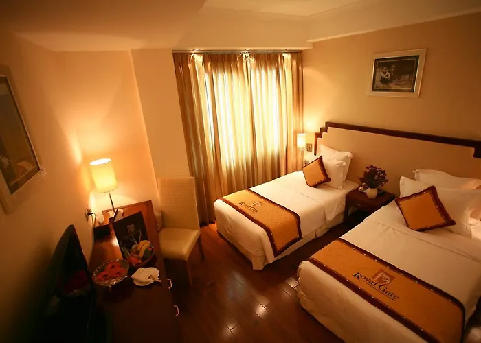 Royal Gate Hotel