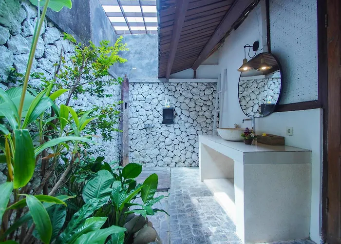 The Calmtree Bungalows