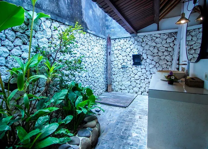 The Calmtree Bungalows