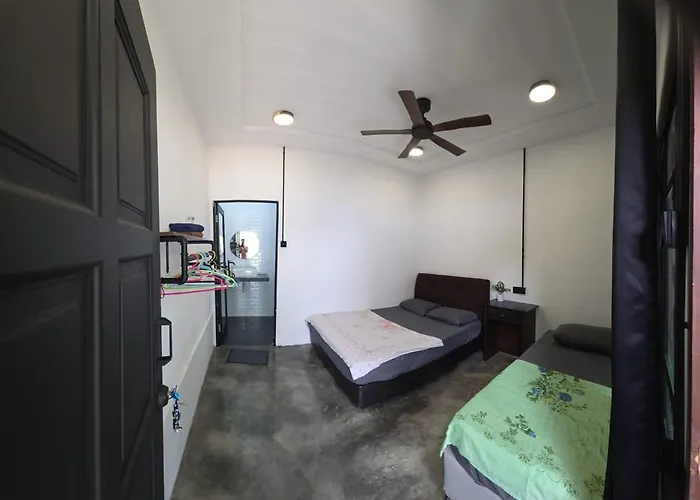 Ella'S Place Salang Tioman
